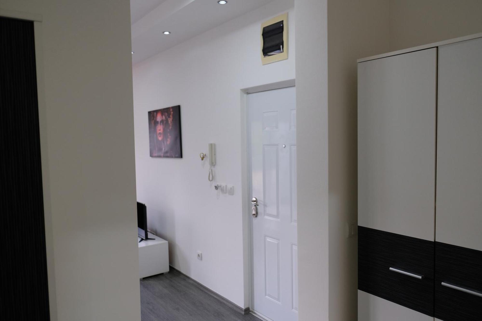 Ring Inn Apartments Obrenovac  Cameră foto